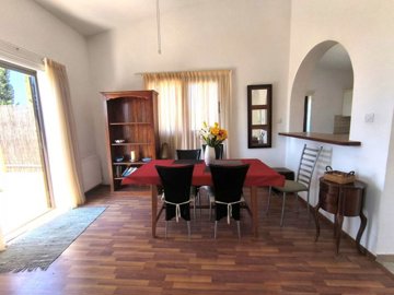 Detached Villa For Sale  in  Tsada