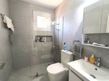 Apartment For Sale  in  Kato Paphos