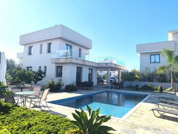 Detached Villa For Sale  in  Peyia - Sea Caves