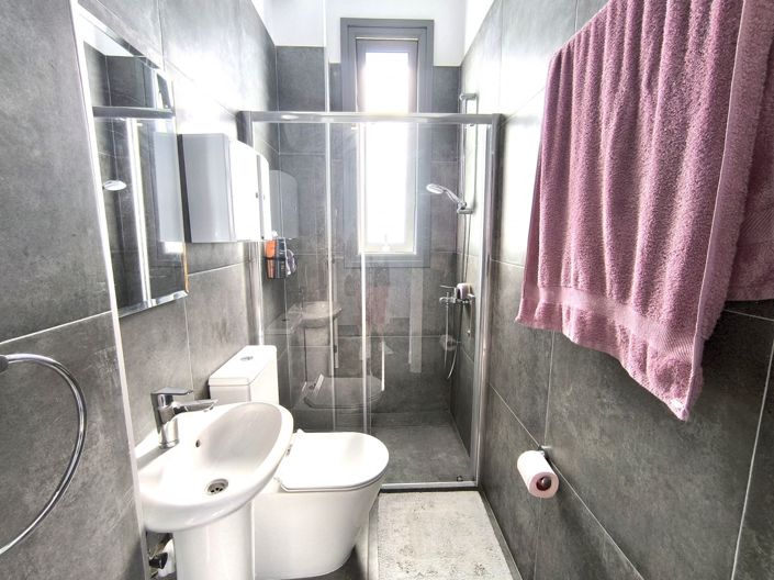 Image No.15-4 Bed Villa for sale