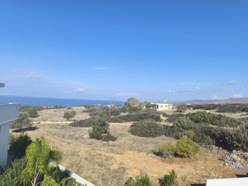 Detached Villa For Sale  in  Peyia - Sea Caves