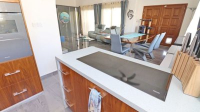 Bungalow For Sale  in  Tala