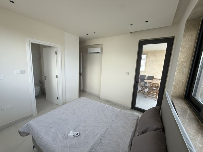 Image No.15-3 Bed Apartment for sale