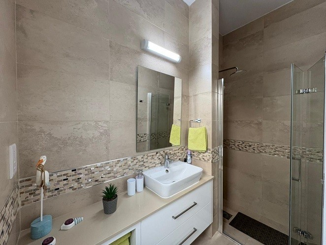 Image No.12-7 Bed Villa for sale