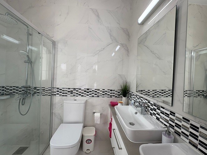 Image No.24-7 Bed Villa for sale