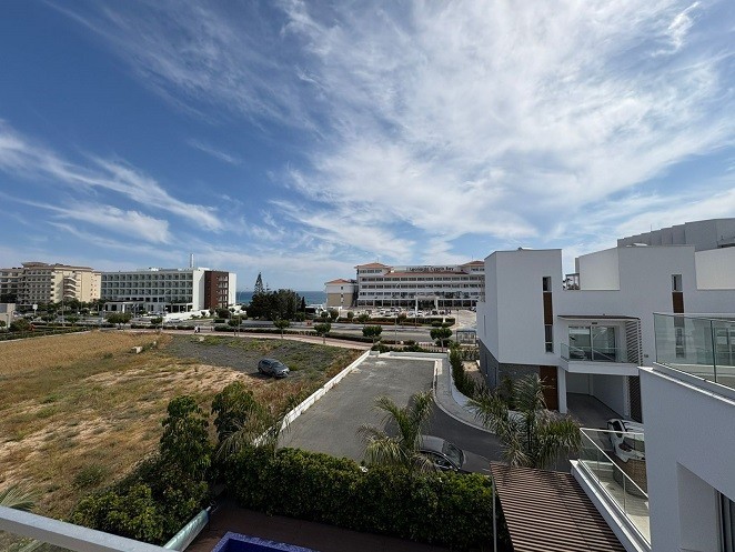 Image No.30-7 Bed Villa for sale