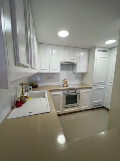 Image No.12-3 Bed Apartment for sale