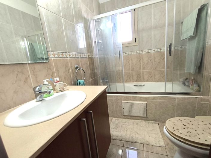 Image No.14-2 Bed Apartment for sale