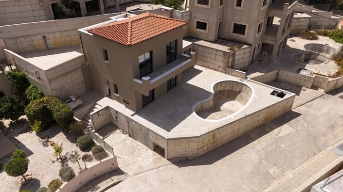 Image No.18-2 Bed Villa for sale