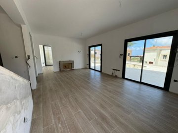 Detached Villa For Sale  in  Tala