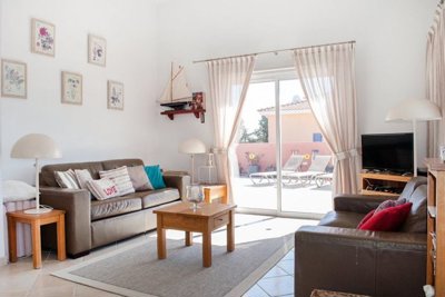 Penthouse For Sale  in  Kato Paphos