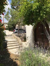 Bungalow For Sale  in  Tala - Kamares