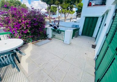 Apartment For Sale  in  Chlorakas