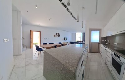 Detached Villa For Sale  in  Kissonerga