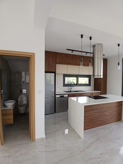 Image No.4-3 Bed Villa for sale