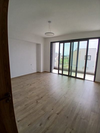 Image No.8-3 Bed Villa for sale