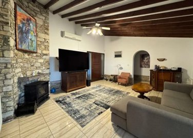 Detached Villa For Sale  in  Peyia
