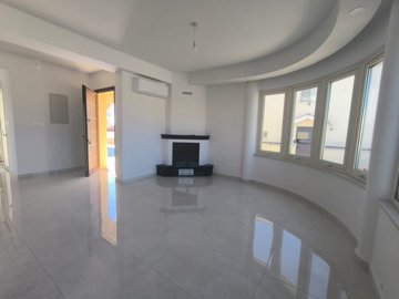 Detached Villa For Sale  in  Kissonerga