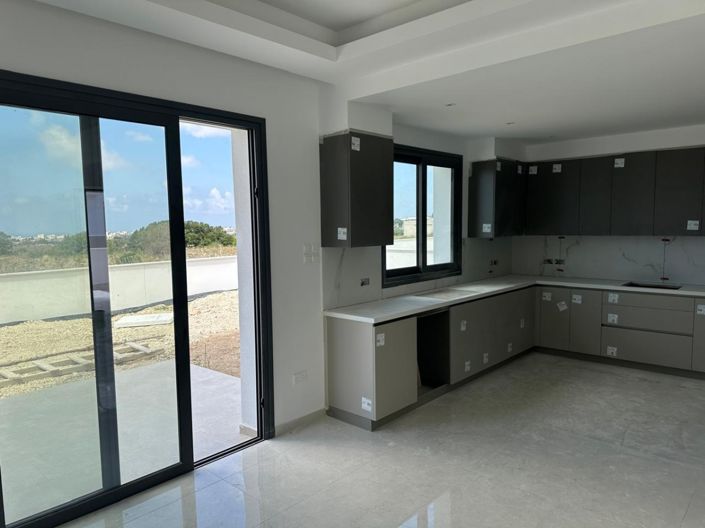 Image No.3-3 Bed Villa for sale