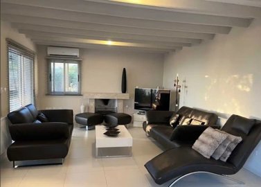 Bungalow For Sale  in  Tala - Kamares