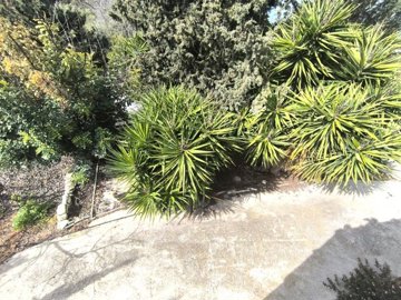 Detached Villa For Sale  in  Tsada