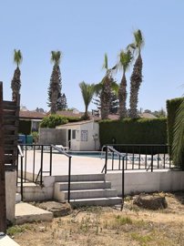 Apartment For Rent  in  Kato Paphos - Tombs of The Kings