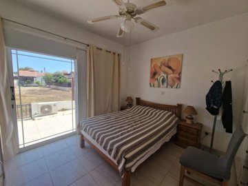 Apartment For Rent  in  Kato Paphos - Tombs of The Kings