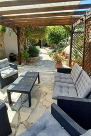 Traditional House For Sale  in  Koili
