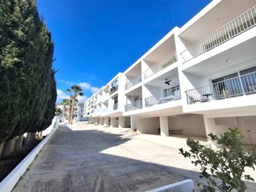 Apartment For Sale  in  Select Location