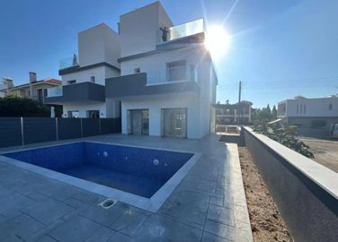 Semi Detached Villa For Sale  in  Mandria