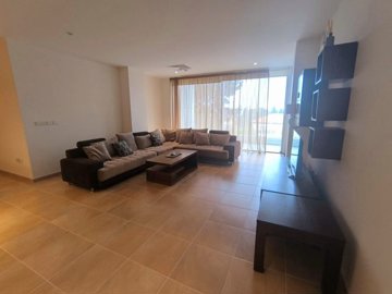 Apartment For Sale  in  Paphos Town