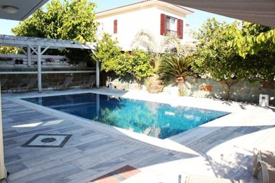 Detached Villa For Sale  in  Peyia - Coral Bay