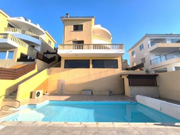 Detached Villa For Sale  in  Tala