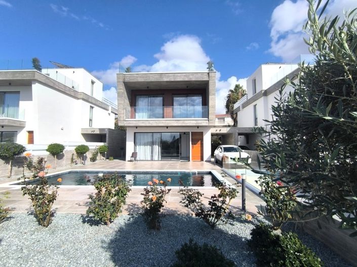 Image No.1-Villa de 4 chambres à vendre à Paphos