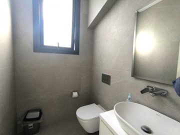 Detached Villa For Sale  in  Chlorakas