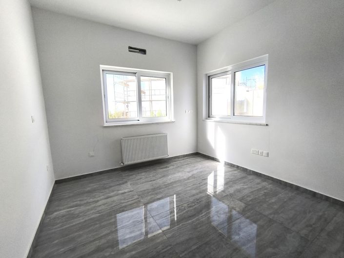 Image No.17-4 Bed Villa for sale