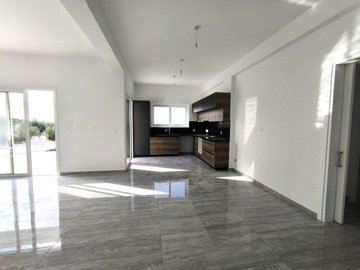 Detached Villa For Sale  in  Peyia - Sea Caves