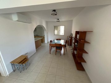 Apartment For Rent  in  Chlorakas