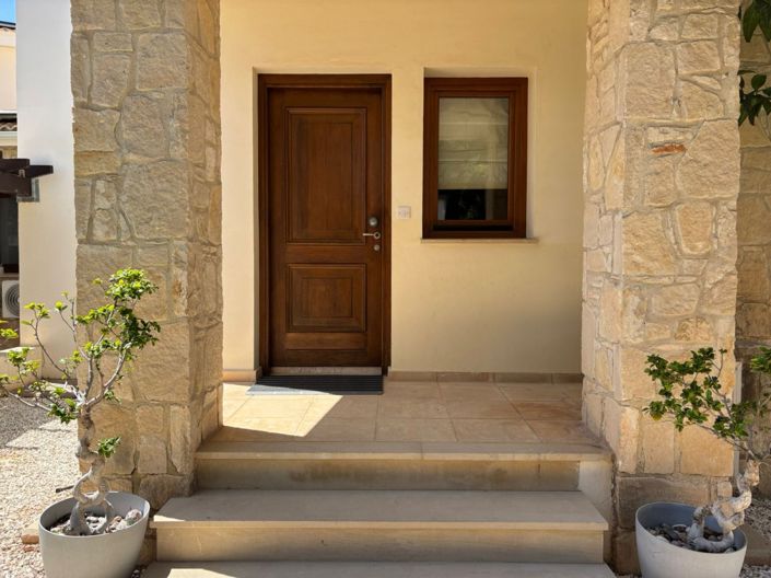 Image No.15-3 Bed Villa for sale