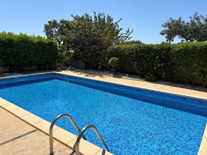 Image No.17-3 Bed Villa for sale
