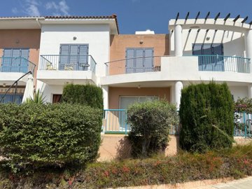 Town House For Sale  in  Peyia