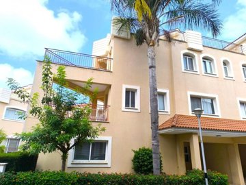 1 - Paphos, Townhouse