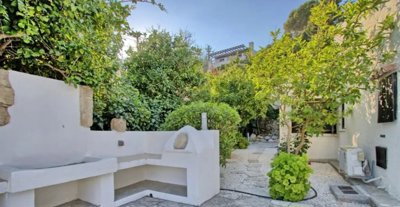 Detached Villa For Sale  in  Tala - Kamares