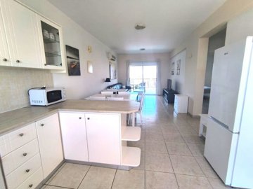 Apartment For Sale  in  Kato Paphos - Universal