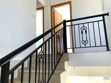 Detached Villa For Sale  in  Drouseia