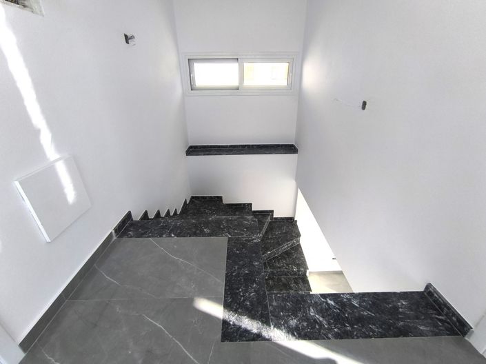 Image No.11-3 Bed Villa for sale