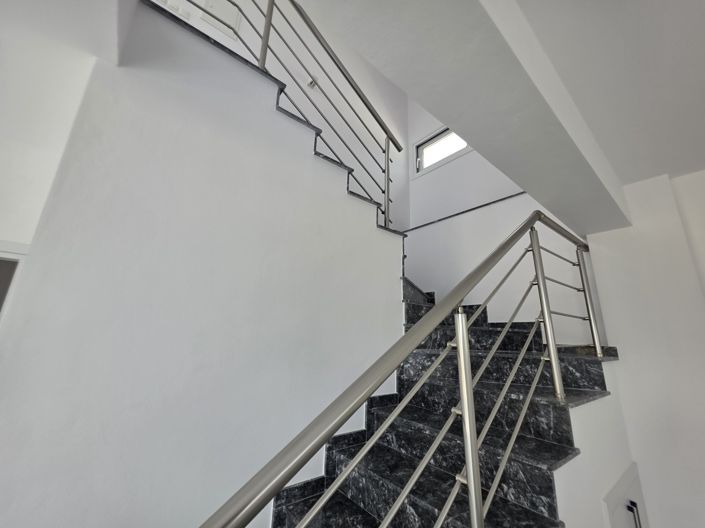 Image No.17-3 Bed Villa for sale
