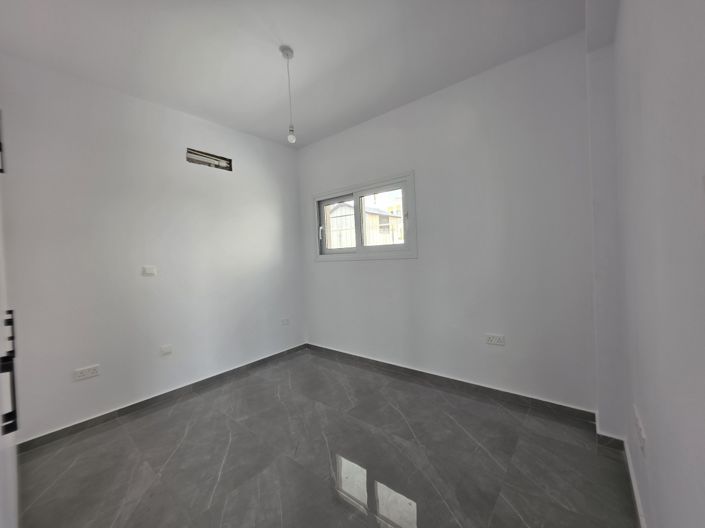Image No.8-3 Bed Villa for sale