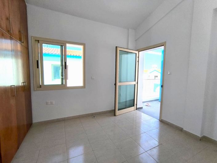 Image No.9-3 Bed Villa for sale