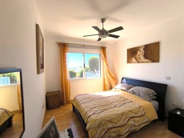 Apartment For Sale  in  Peyia